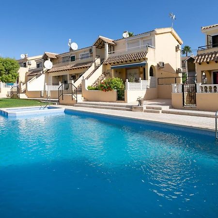 Heads 2 Holiday Homes Apartment วิลยามาร์ติน ภายนอก รูปภาพ