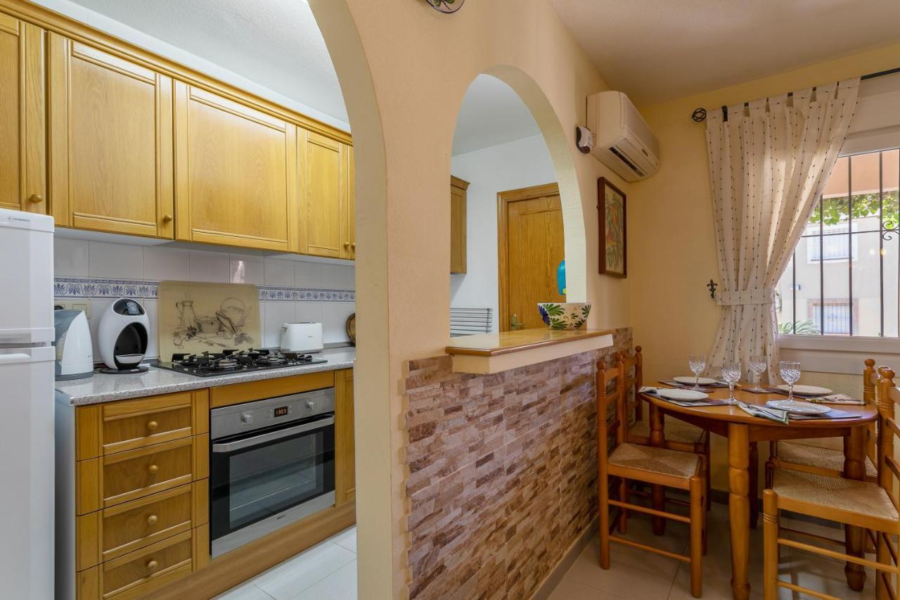 Heads 2 Holiday Homes Apartment วิลยามาร์ติน ภายนอก รูปภาพ