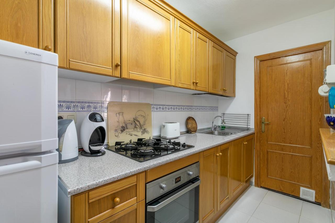 Heads 2 Holiday Homes Apartment วิลยามาร์ติน ภายนอก รูปภาพ
