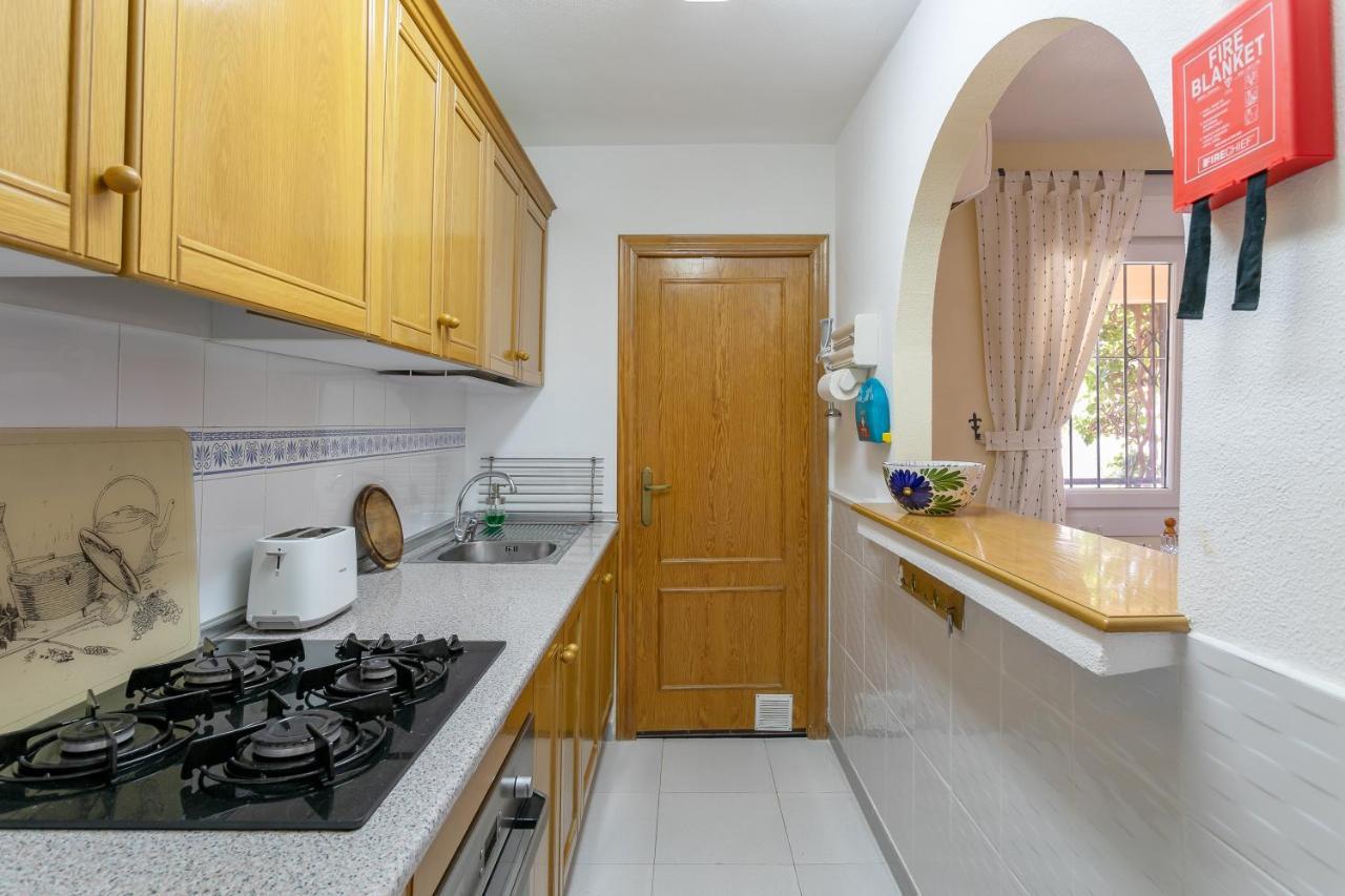 Heads 2 Holiday Homes Apartment วิลยามาร์ติน ภายนอก รูปภาพ