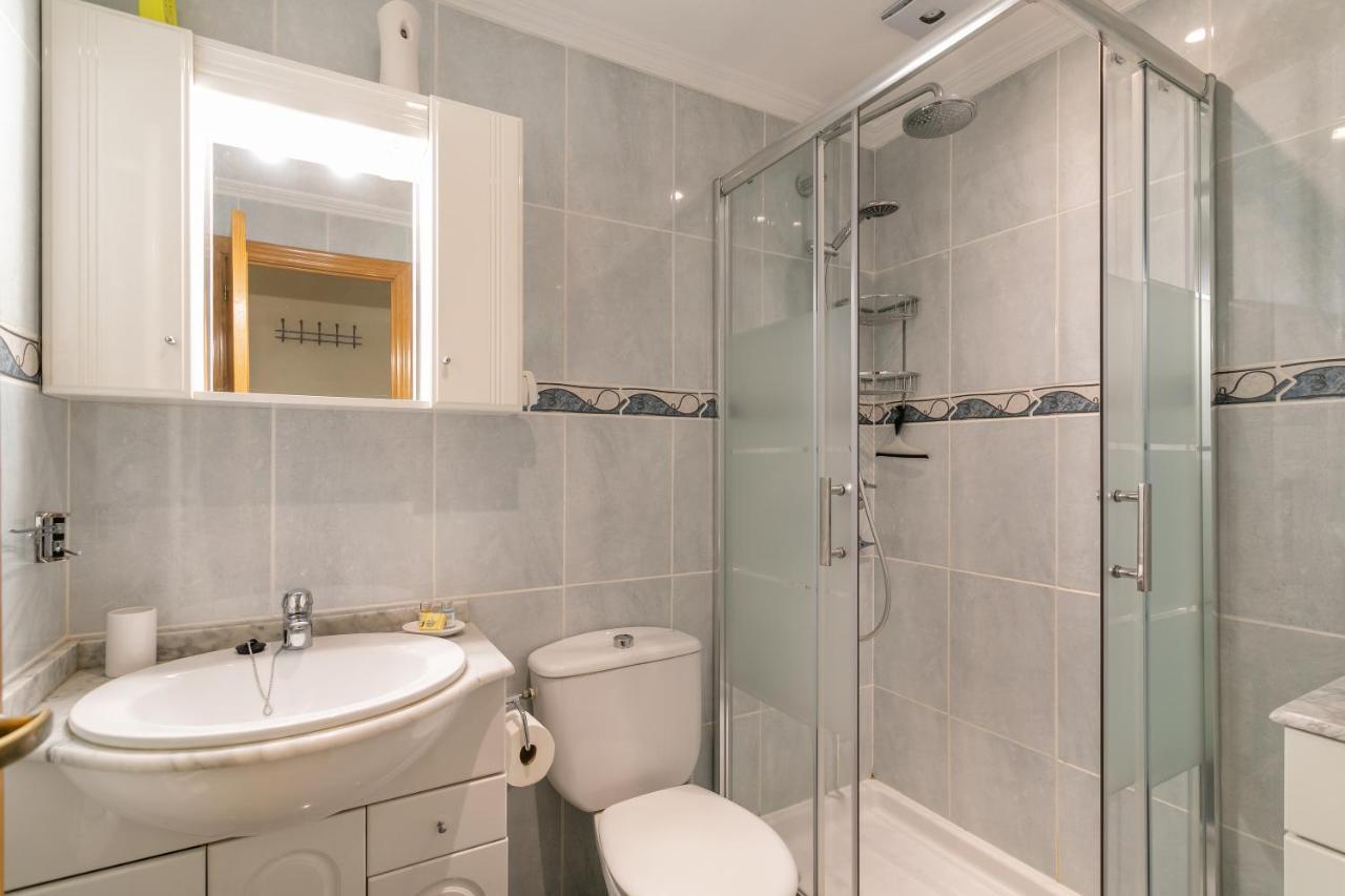 Heads 2 Holiday Homes Apartment วิลยามาร์ติน ภายนอก รูปภาพ
